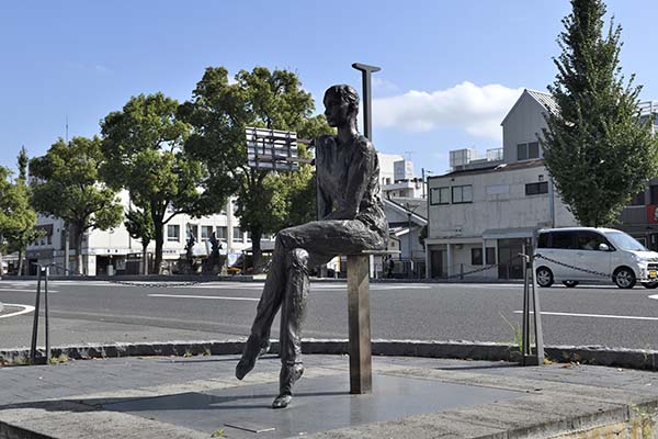 姫路駅から姫路城まで1.5km