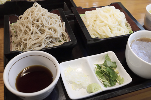 うどんと蕎麦が両方楽しめるおりひめ