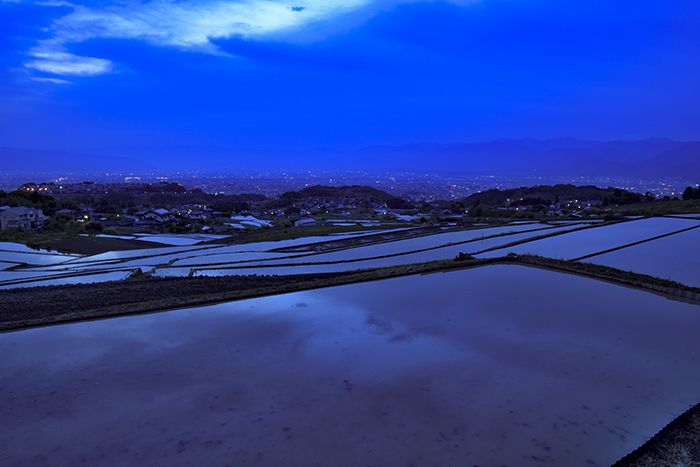 棚田と夜景