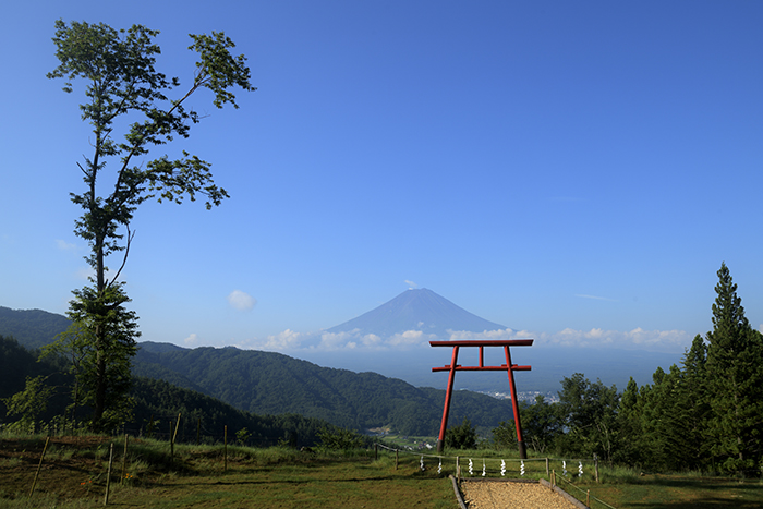 天空の遥拝所