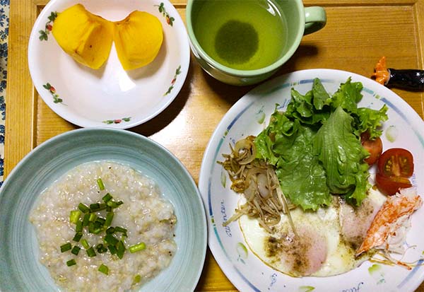 目玉焼きとおかゆの男飯