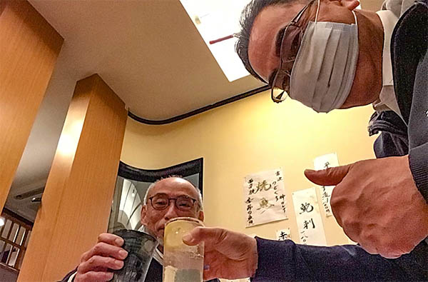 介護施設勤務のYさんと乾杯