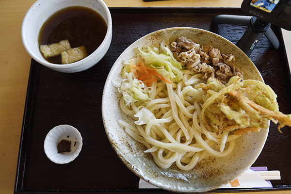 玉喜亭の肉天吉田うどん