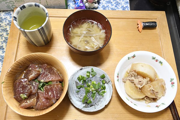 夕飯は漬け丼