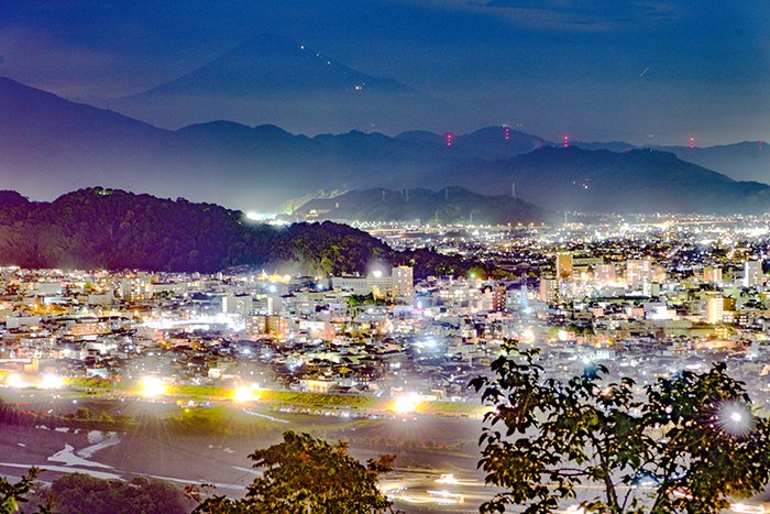 祭りの後の余韻（富士山）