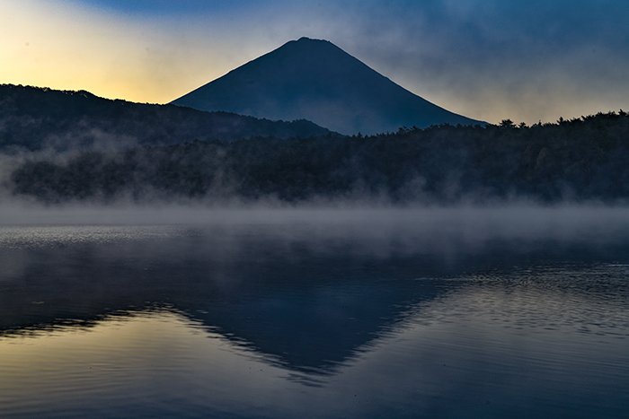 逆さ富士