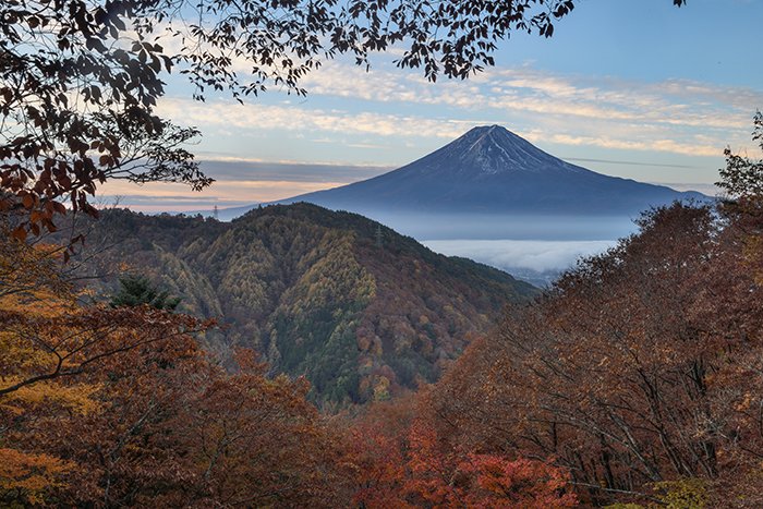 朝焼けと御坂峠展望