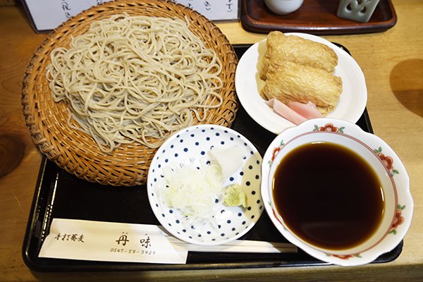 千頭駅前、丹味で蕎麦と天ぷらを食べる