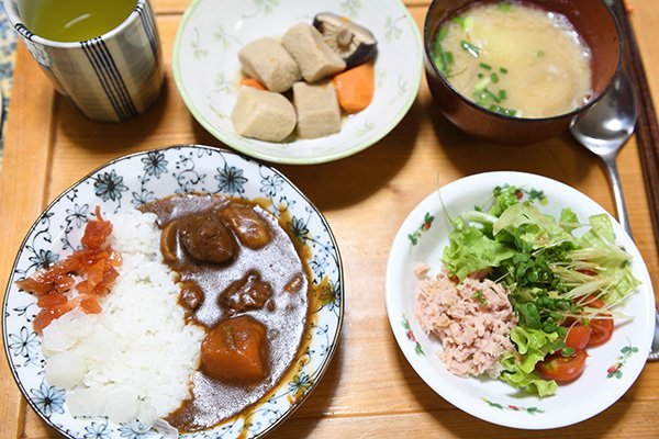 ハヤシライスの朝食