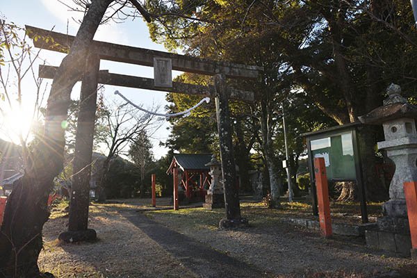 下里神社