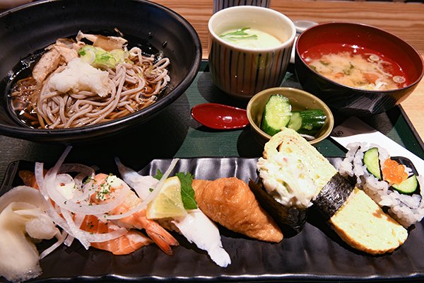 寿司と蕎麦のランチ