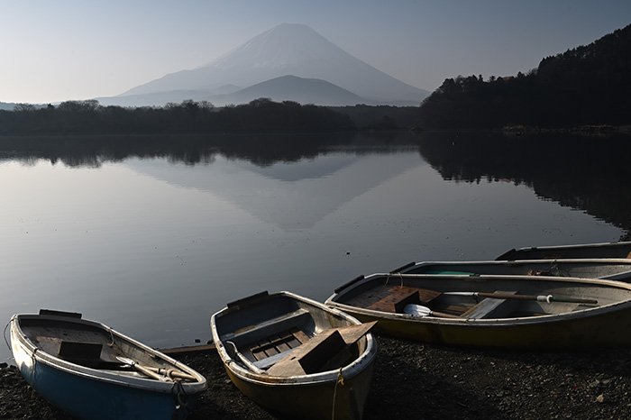 精進湖湖畔