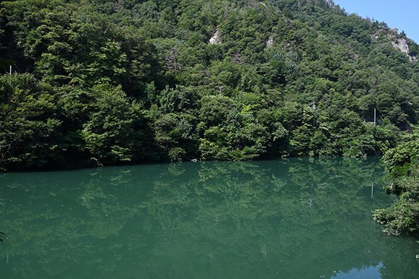 犀川の流れ