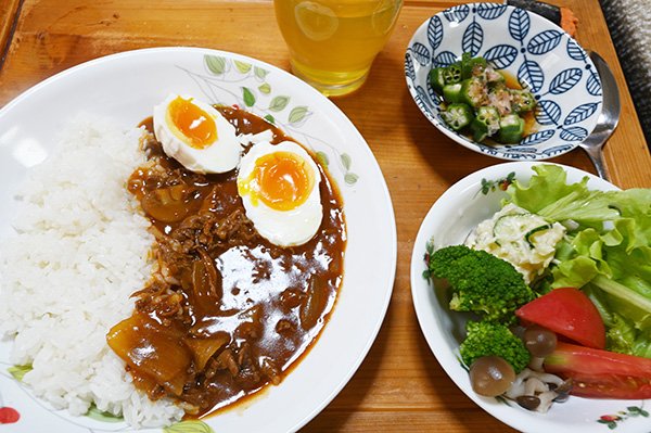 100均カレーも意外にいける