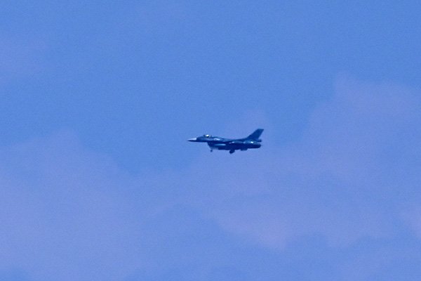 F-16ファイティングファルコ