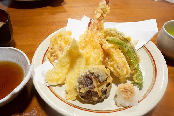 わら路のてんぷら定食