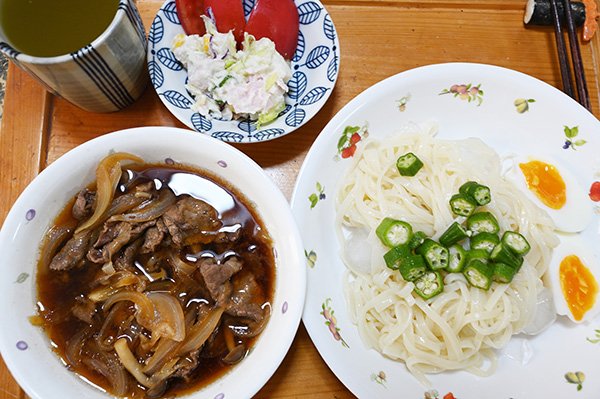 冷やし肉付けうどんをつくりました