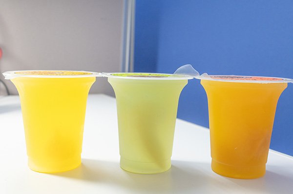 夏のお中元でいただいたフルーツゼリー