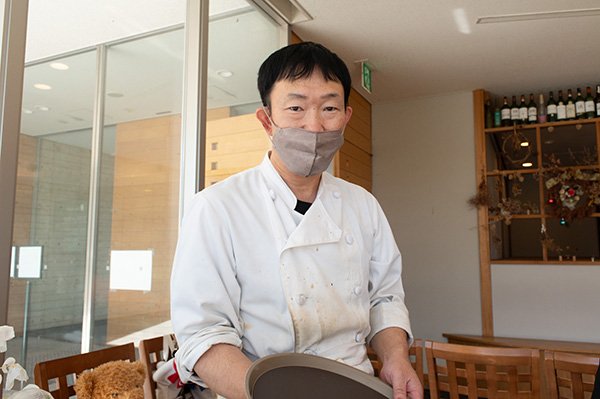 洋食工房岡西シェフ