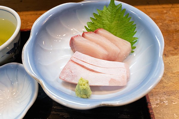 エッジの立つ刺身