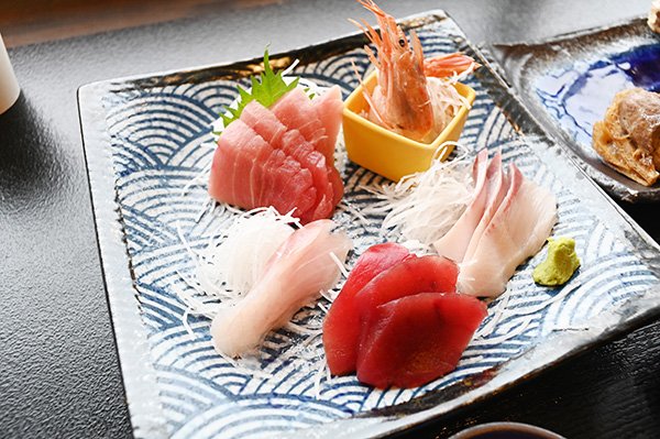 まぐろが売りの三崎漁港