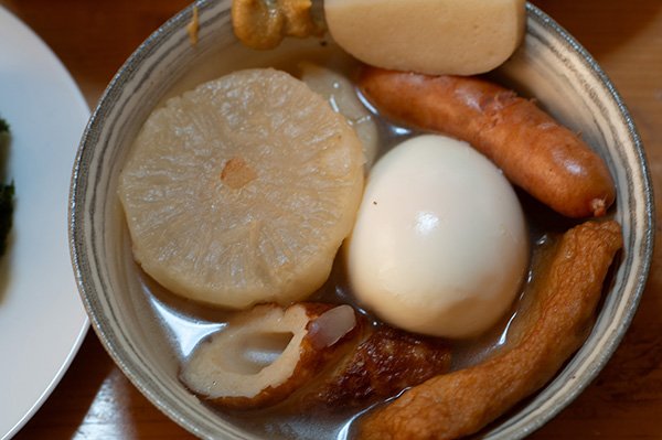 前の日に買ってあった素材でおでん