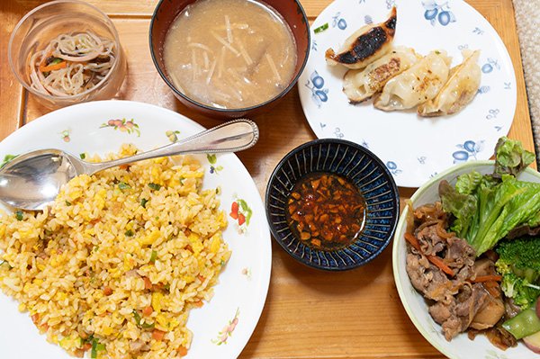 チャーハン餃子定食