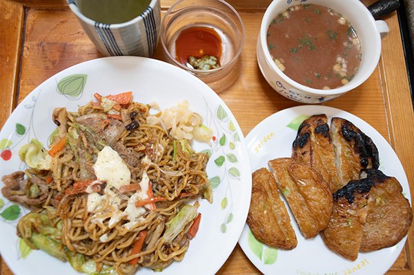 焼きそばで野菜を摂取