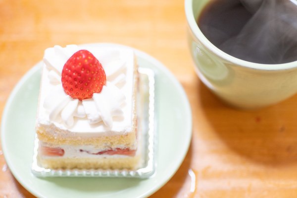 birthdayケーキを妻にもらう