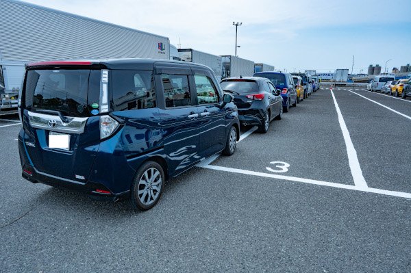 積載車両の整列