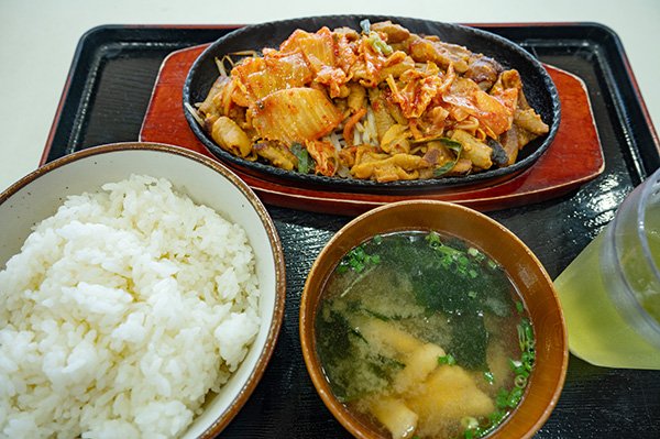 モツ焼き定食(キムチ風)
