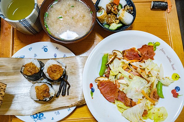天むす、野菜炒め