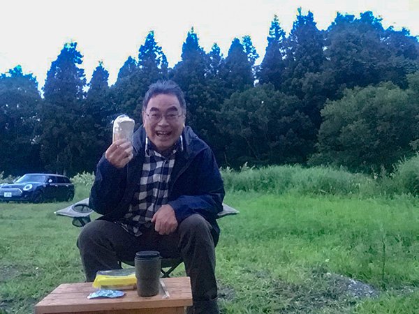 第二駐車場で朝食を食べゴンドラへ