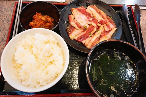 カルビランチ