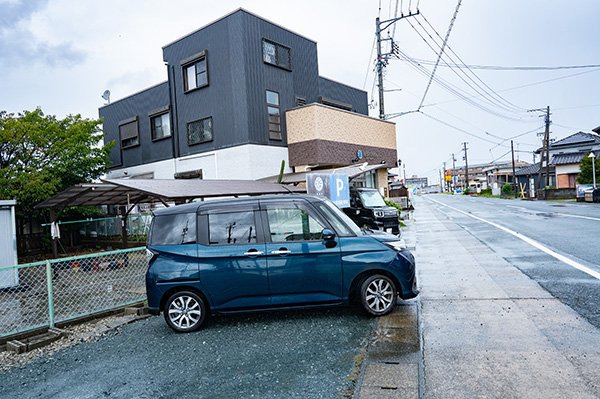 雨の中の企業訪問