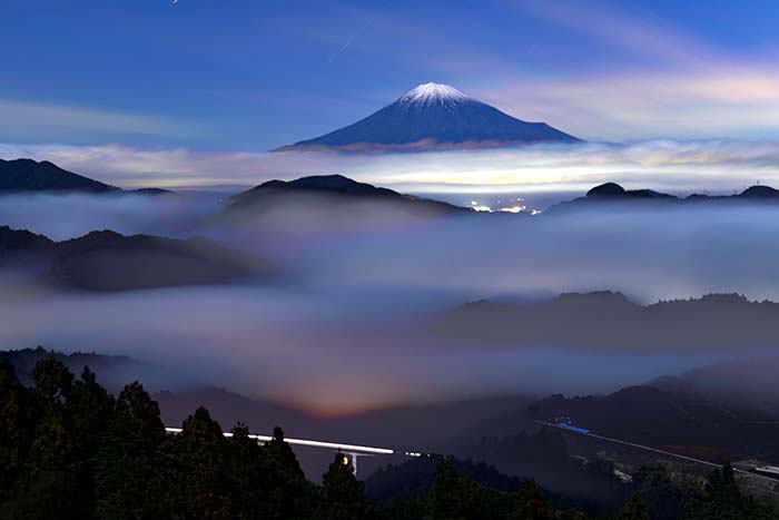 雲海漂う未明