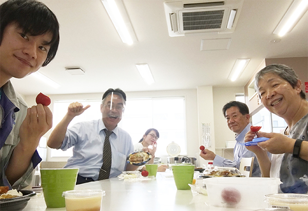 本当に警察でカツ丼がでるのか？