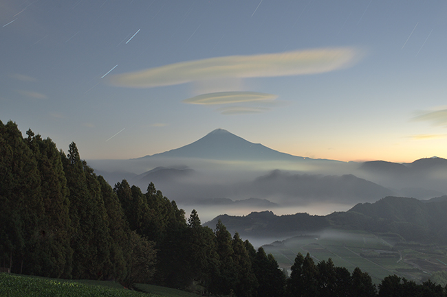 UFO雲うかぶ秋空