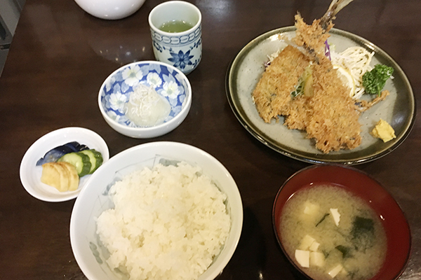 美味しい店は気配がある