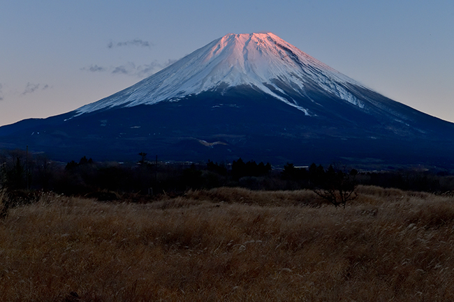 夕刻の紅富士